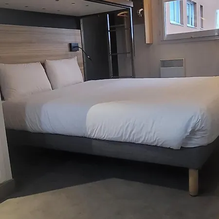 Hotel Ibis Budget Porte De La Chapelle - Arena 2*