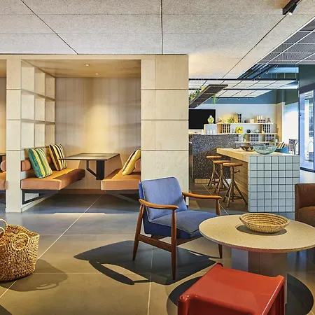 Ibis Budget Porte De La Chapelle - Arena