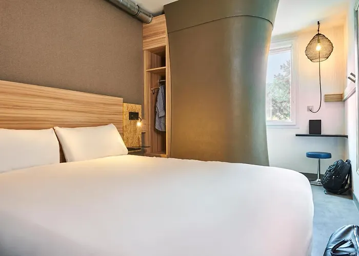 Ibis Budget Porte De La Chapelle - Aréna Hotel 2*