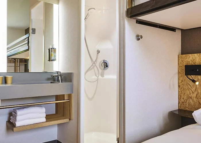 Ibis Budget Porte De La Chapelle - Arena Hotel Paris