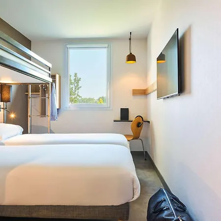 Hotel Ibis Budget Porte De La Chapelle - Arena